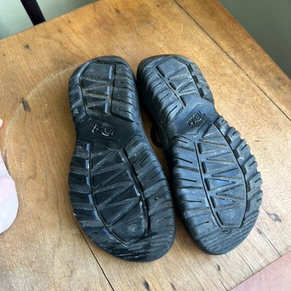 Teva Hurricane XLT Infinity Sandals - Women's Size 38 - Picture 4 of 5